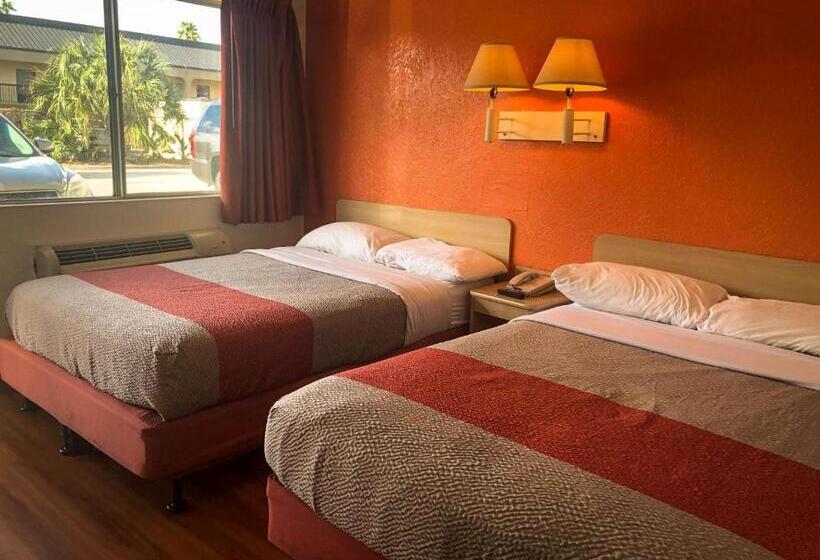 غرفة قياسية رباعية, Motel 6jacksonville, Fl  Orange Park