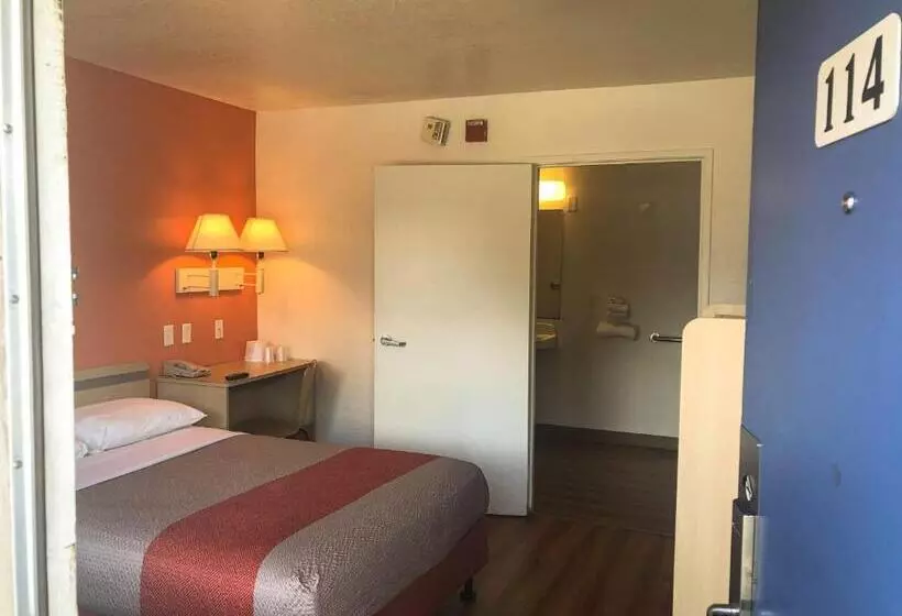 デラックスルーム, Motel 6jacksonville, Fl  Orange Park