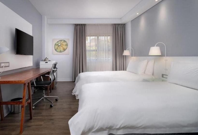 Семейный Номер, Anew Hotel Roodepoort Johannesburg
