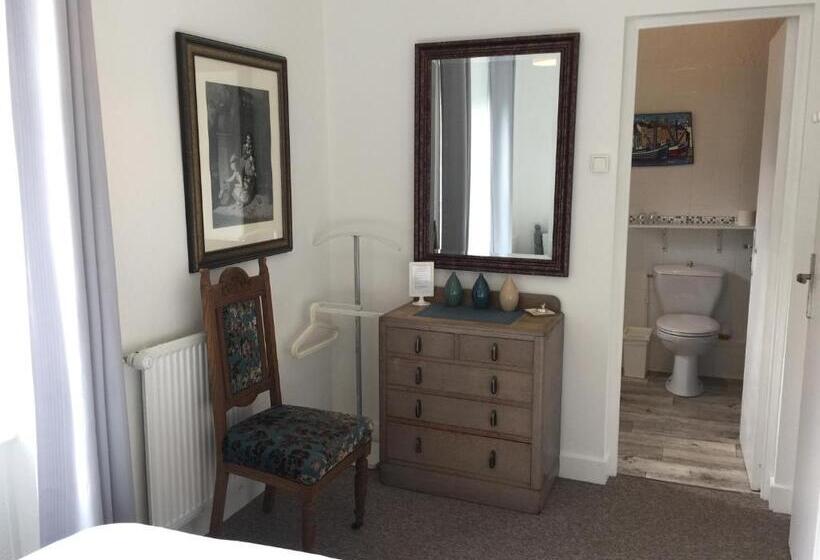 기본룸, Au Bon Accueil