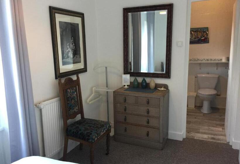 기본룸, Au Bon Accueil