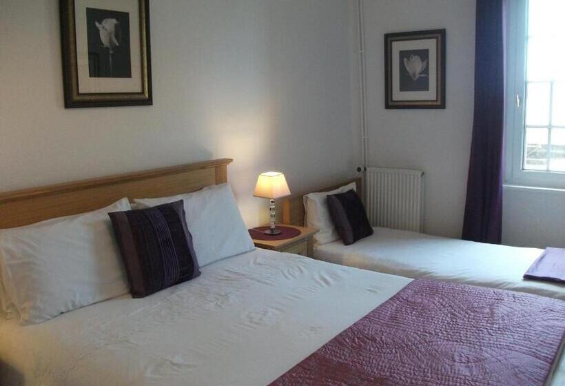 스탠다드 트리플 룸, Au Bon Accueil