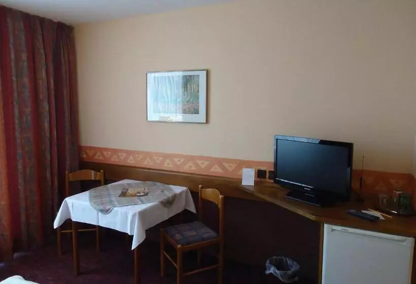 اتاق استاندارد, Enjoyhotel Garni Korntal Stuttgart