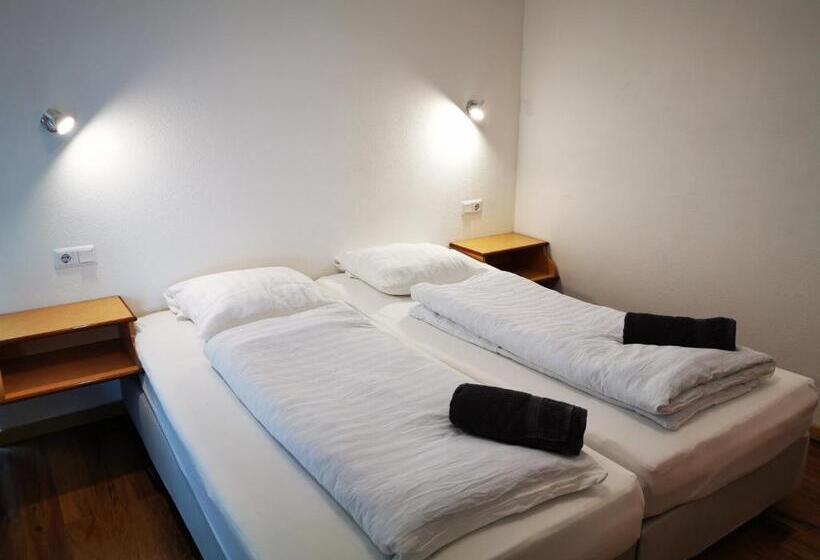 주니어 스위트, Geinberg Suites & Via Nova Lodges