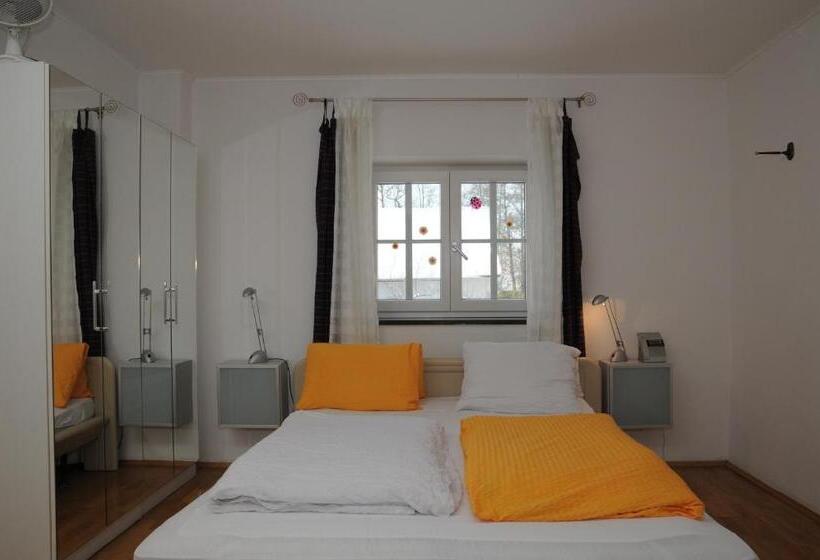 주니어 스위트, Geinberg Suites & Via Nova Lodges