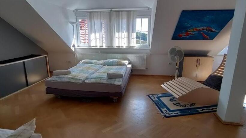 Люкс с Балконом, Geinberg Suites & Via Nova Lodges