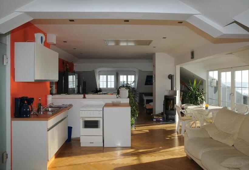 발코니가 있는 스위트, Geinberg Suites & Via Nova Lodges