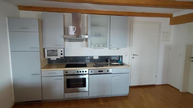 발코니가 있는 스위트, Geinberg Suites & Via Nova Lodges