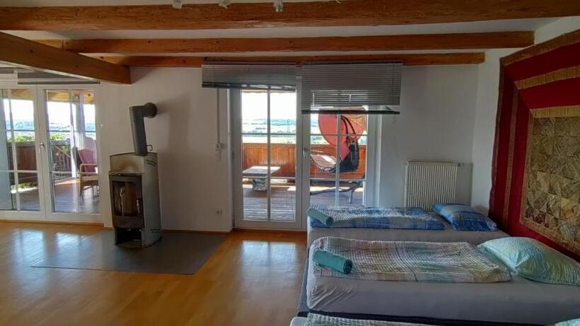 발코니가 있는 스위트, Geinberg Suites & Via Nova Lodges
