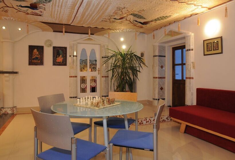 디럭스 스위트, Geinberg Suites & Via Nova Lodges