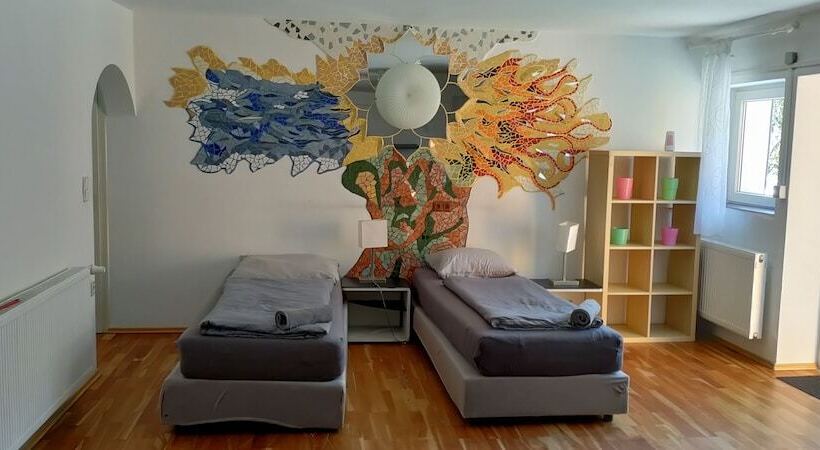 프레지덴셜 스위트, Geinberg Suites & Via Nova Lodges