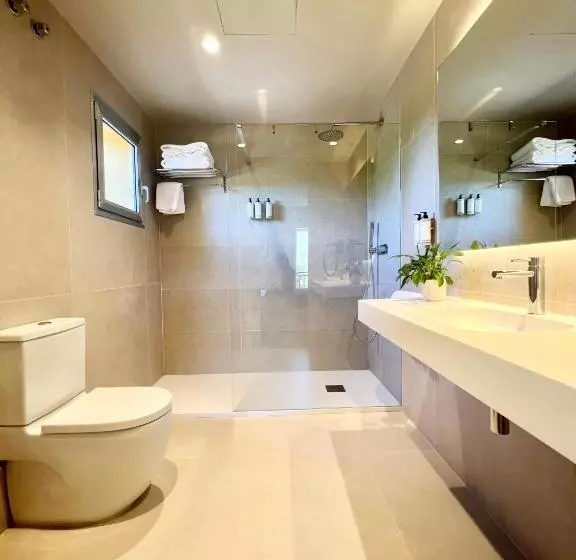 اتاق سوپریور سه تخته, Aatu   Adults Only