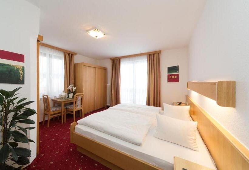 Comfort room with balcony, Alpenblick Attersee Seiringer Kg