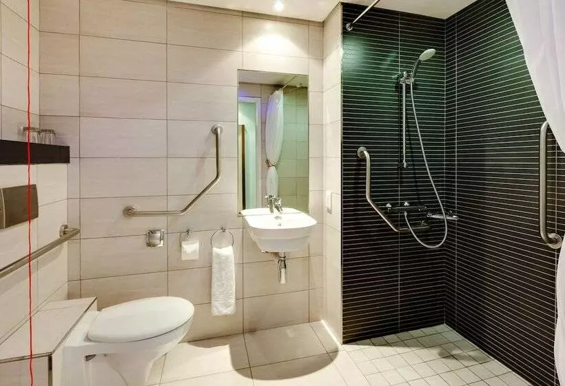 身障者適用スタンダードルーム, Anew Hotel Roodepoort Johannesburg