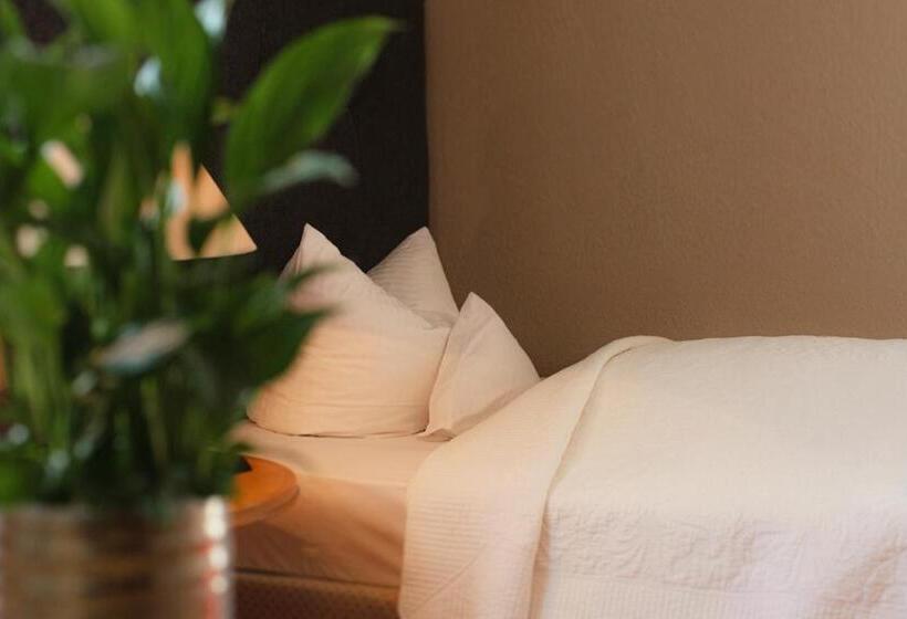 Номер Стандарт Индивидуальный, Das Kleine Ritz