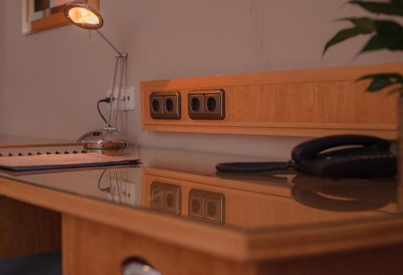 Номер Стандарт Индивидуальный, Das Kleine Ritz