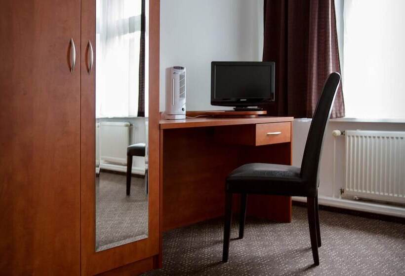 اتاق استاندارد چهار تخته, Eckstein