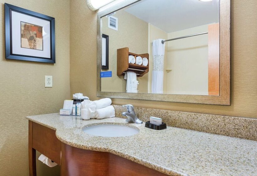 غرفة قياسية, Hampton Inn Petersburg Southpark Mall