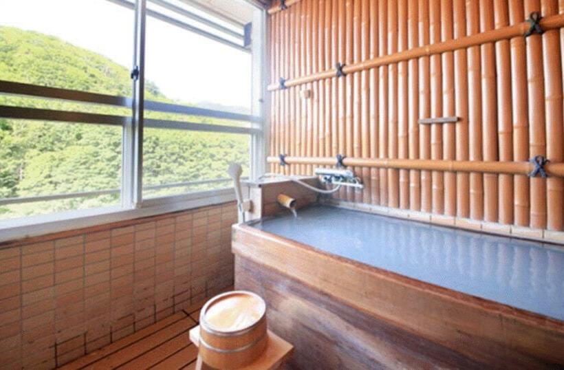 חדר סטנדרט, Ryotei Hanayura