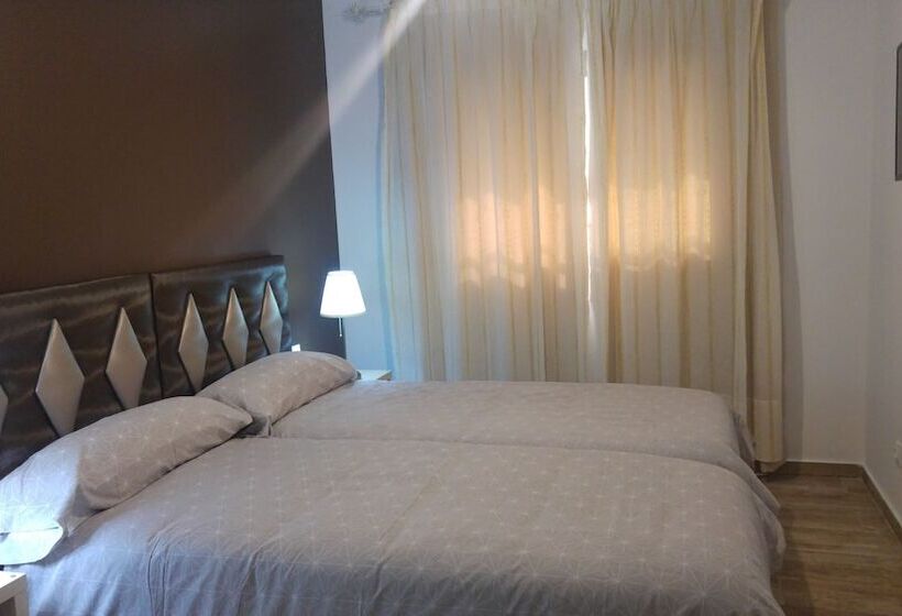 标准间, Hospederia V Centenario