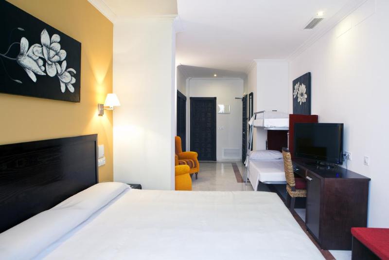 اتاق استاندارد سه نفره, Itaca Sevilla By Soho Boutique