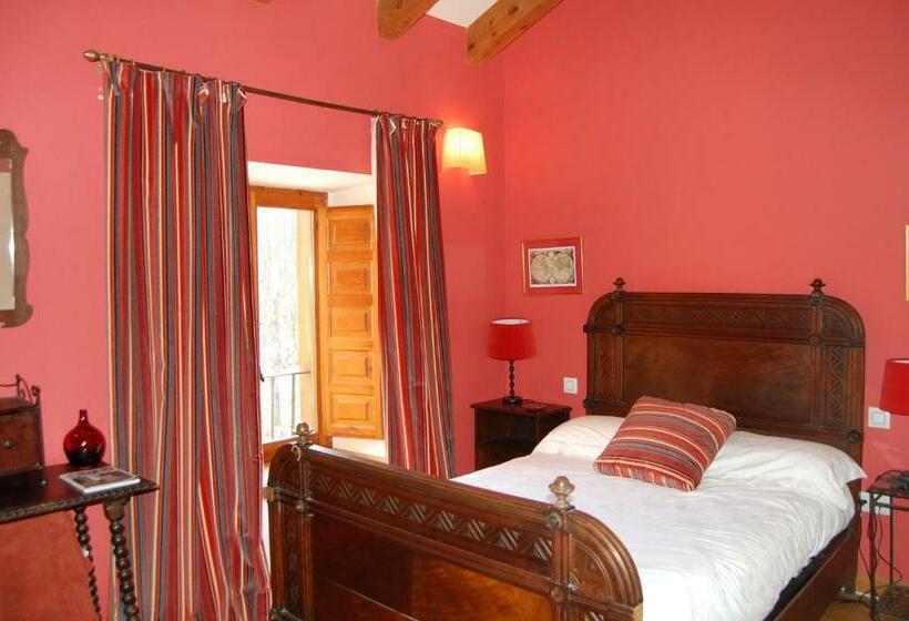 غرفة قياسية, Molino De La Ferrería