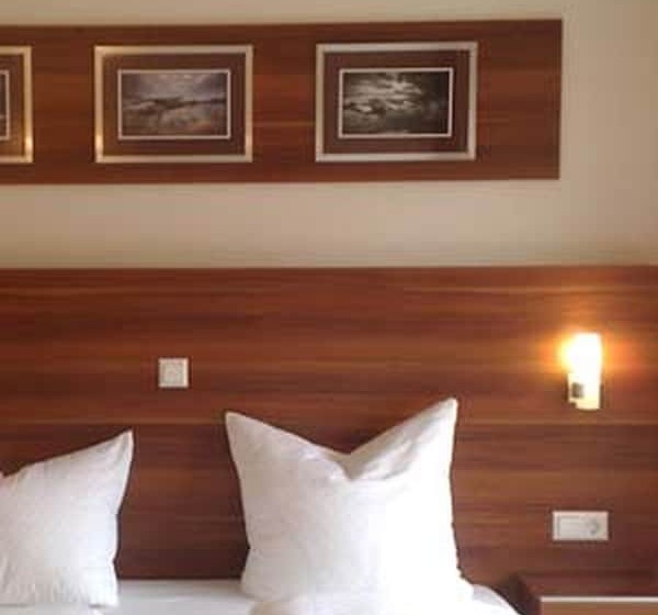 컴포트 룸, Neckartal