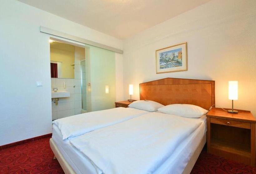 Номер Стандарт, Skyhotel Merseburg