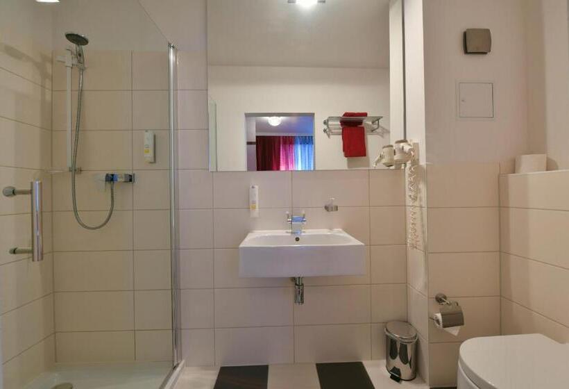 Одноместный Номер Basic, Skyhotel Merseburg