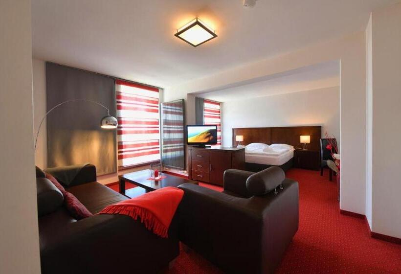 Полулюкс, Skyhotel Merseburg