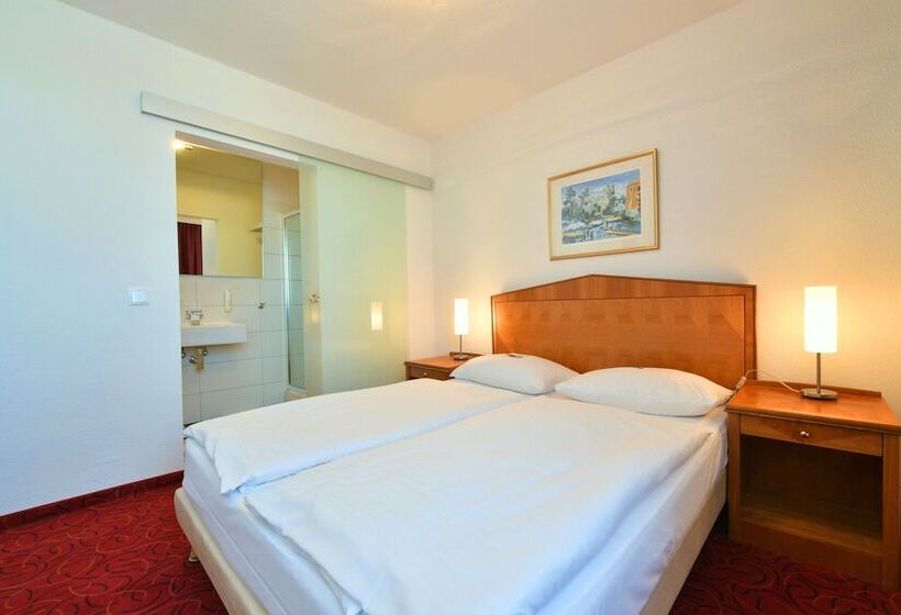 Номер Стандарт, Skyhotel Merseburg