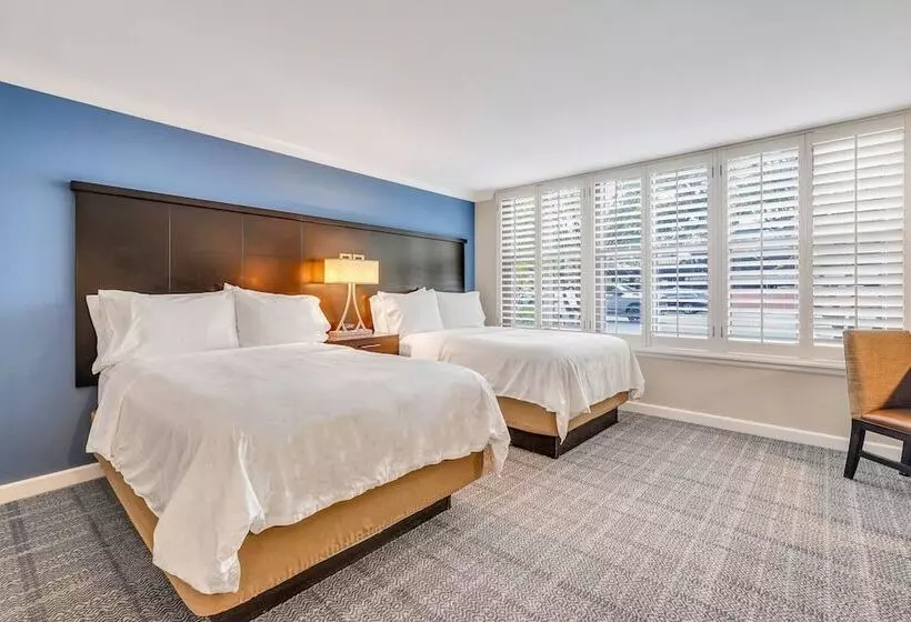 シティビュースイート, Staybridge Suites Savannah Historic District, An Ihg