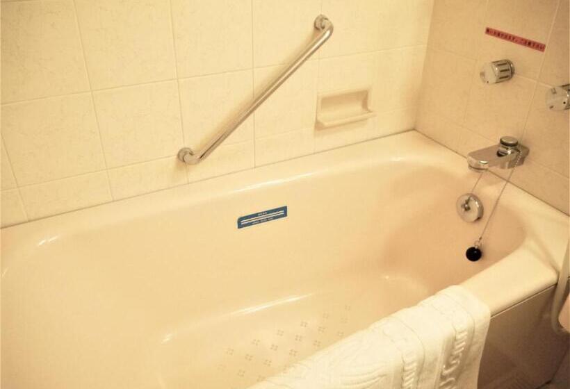 标准单人间, Ucommunity