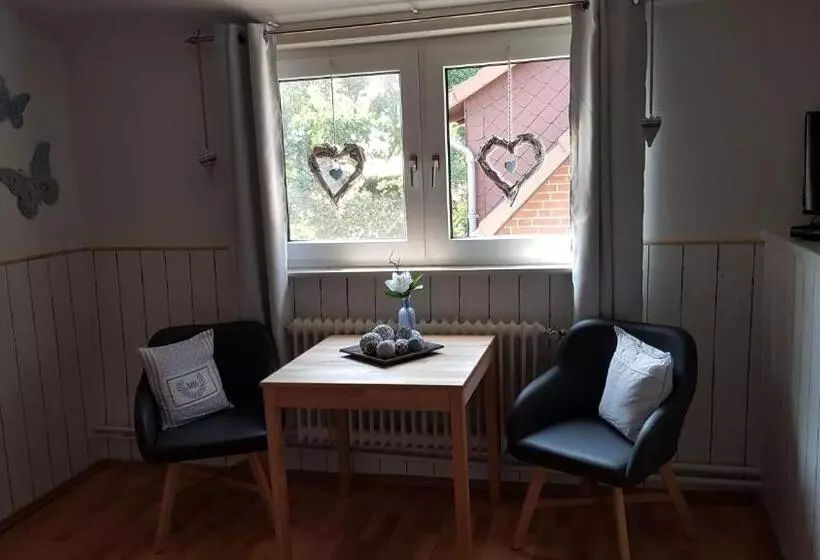 Standard Triple Room, Wegeners Landhaus Ug