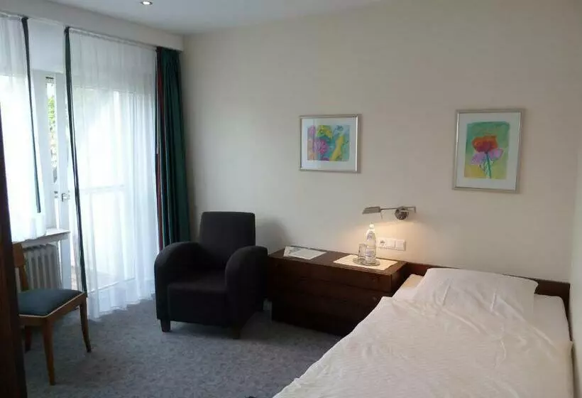Standard Yhden Hengen Huone, Landhotel Ridder