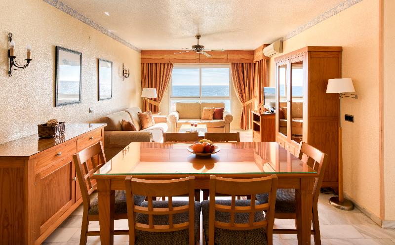 Апартаменты 2 Спальни, Macdonald Dona Lola Club