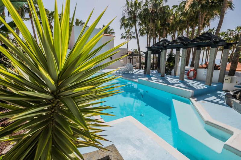 ２ベッドルームアパートメント, Bahia Calma Beach