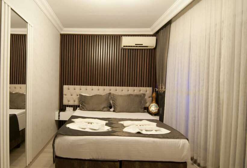 اتاق استاندارد, Broken Column