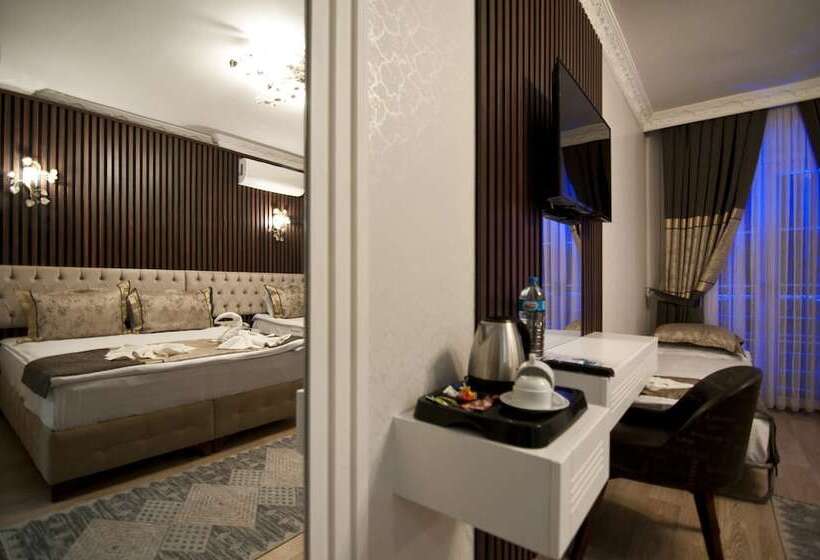 اتاق خانوادگی, Broken Column