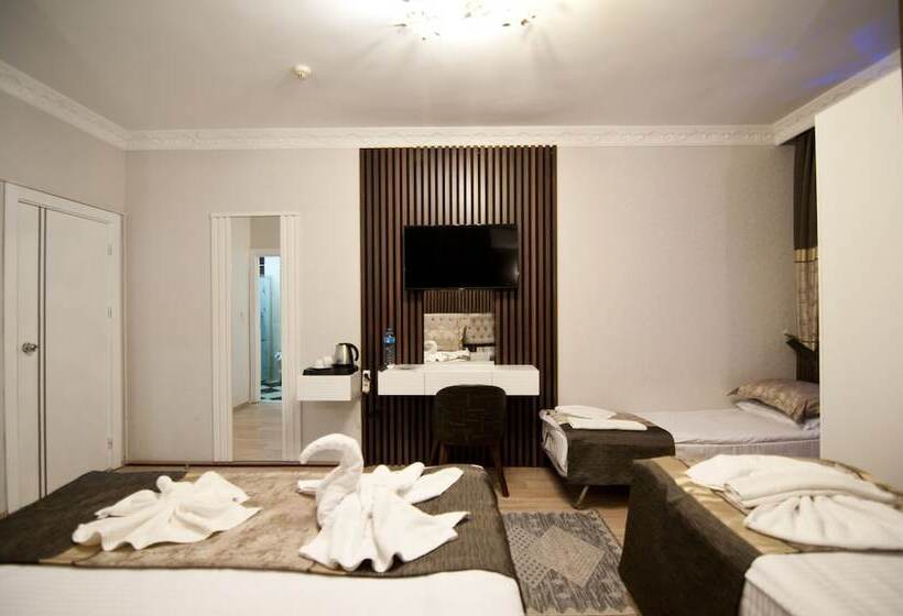 اتاق خانوادگی, Broken Column