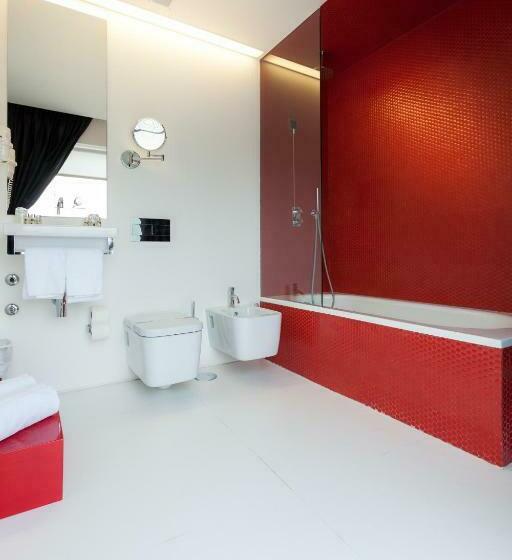 سوئیت پریمیوم, Faro Boutique