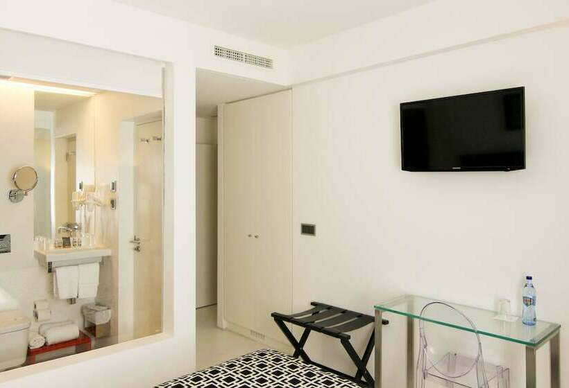 اتاق کلاسیک, Faro Boutique