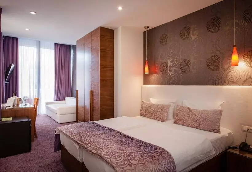 Klassisches 4-Bett-Zimmer, Gala Split