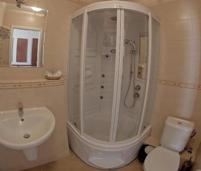 اتاق کلاس بیزنس, Grėjaus Namas