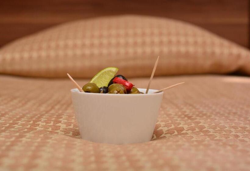 Chambre Standard Individuelle, Grėjaus Namas