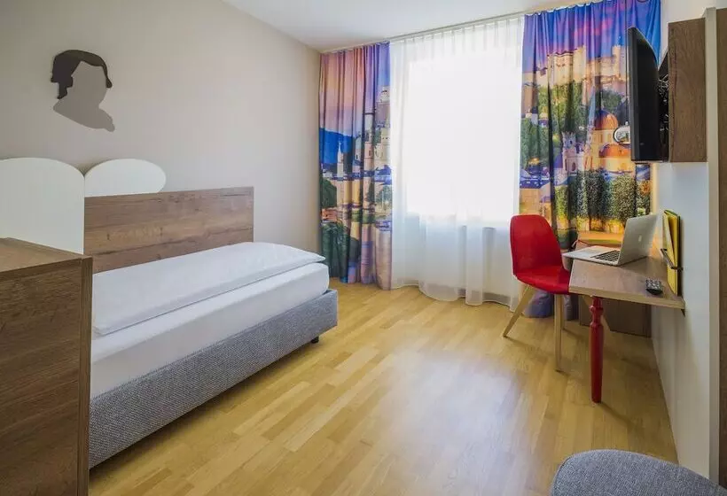 اتاق استاندارد یک نفره, Jufa Hotel Salzburg
