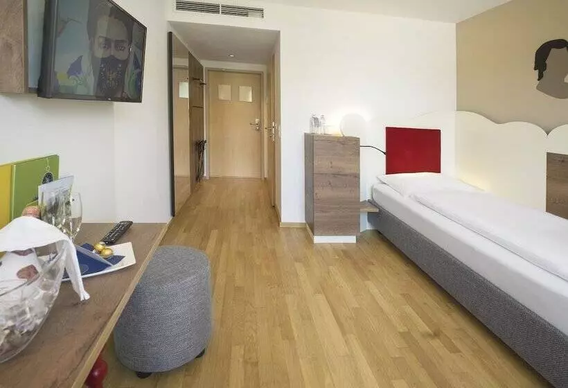 اتاق استاندارد یک نفره, Jufa Hotel Salzburg