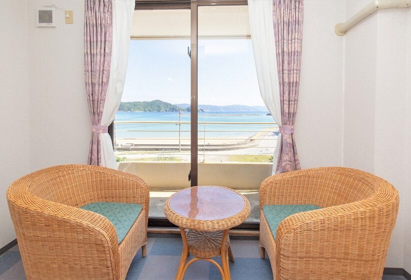 スタンダードトリプルルーム, Kerama Beach