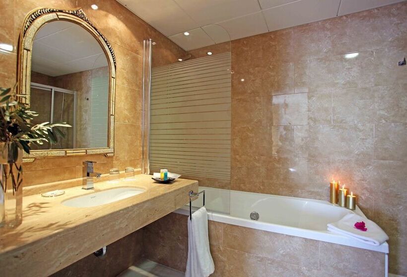 Номер Стандарт, La Fonda