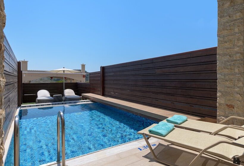 جناح مطلّ علي البحر, La Marquise Luxury Resort Complex